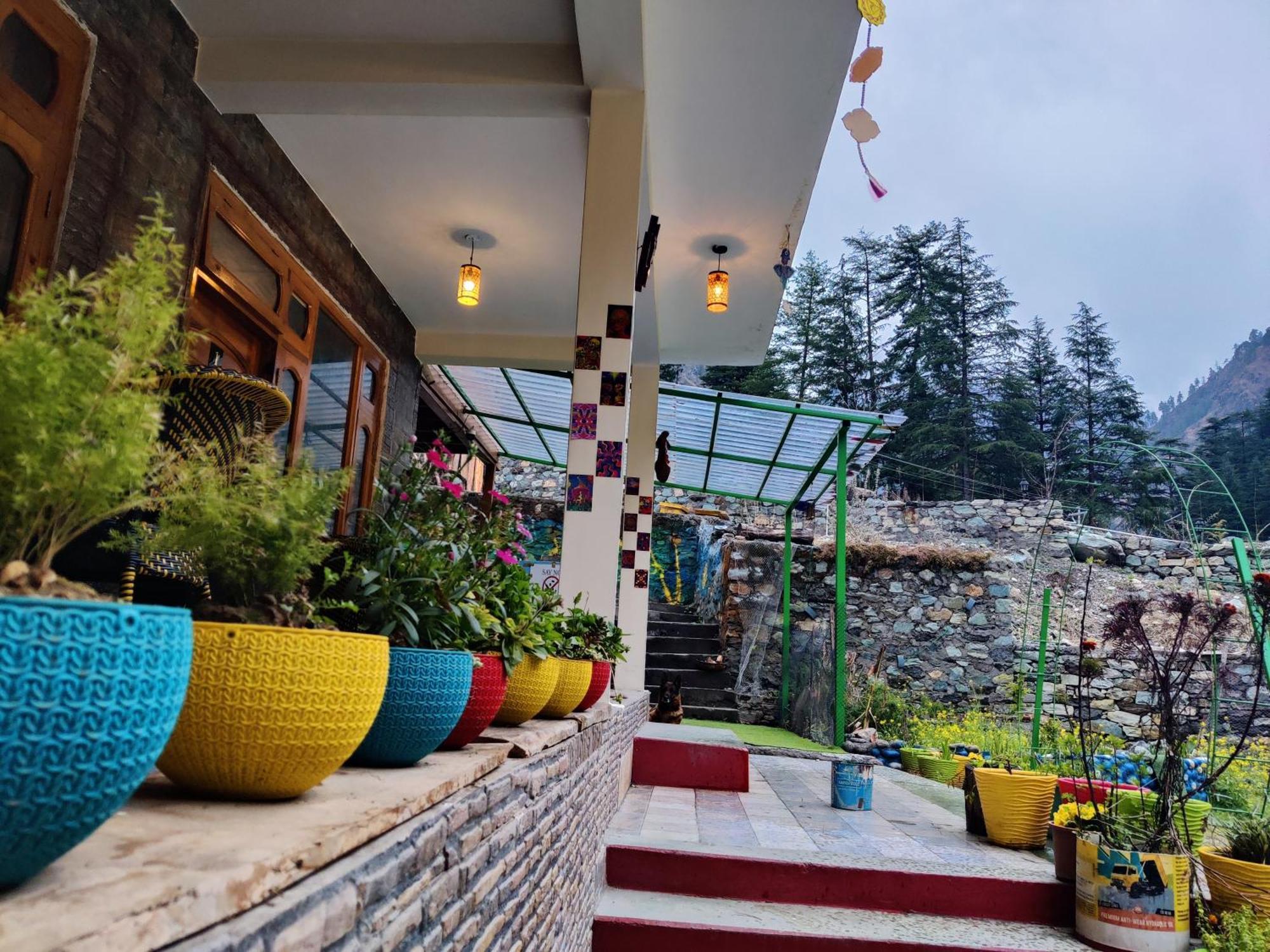 Flipsyde Retreat Hotel Kasol Ngoại thất bức ảnh