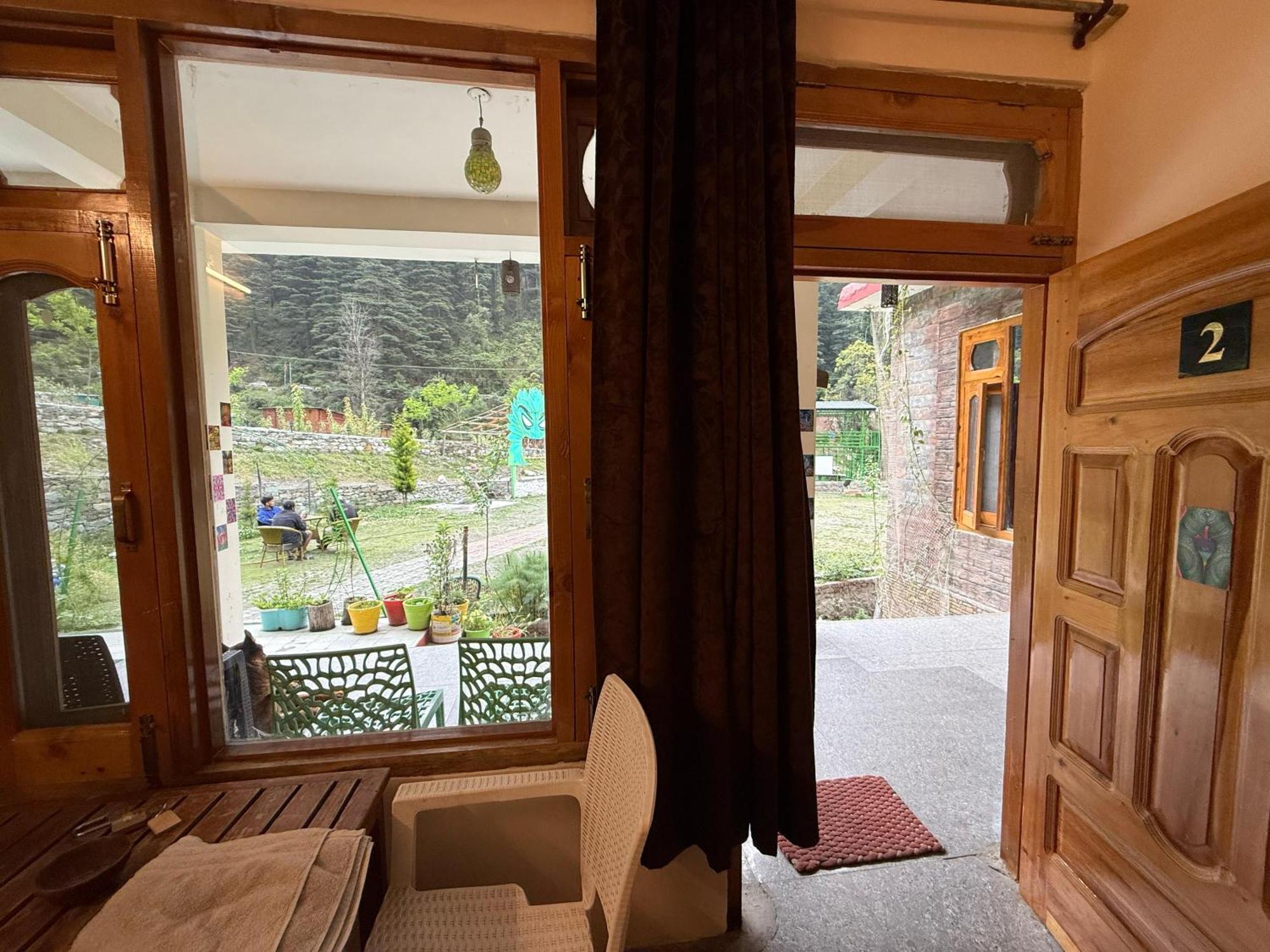 Flipsyde Retreat Hotel Kasol Ngoại thất bức ảnh