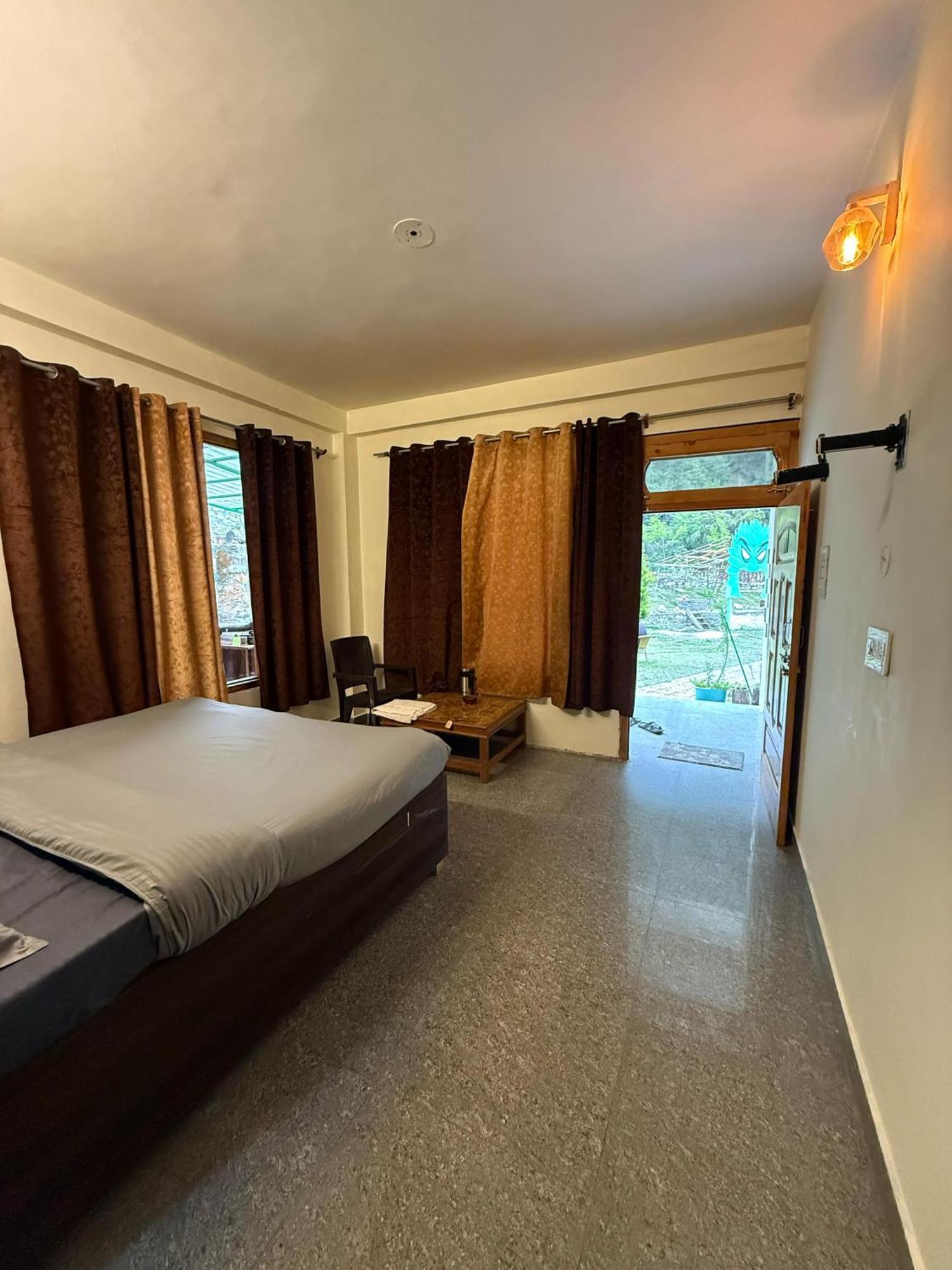 Flipsyde Retreat Hotel Kasol Ngoại thất bức ảnh